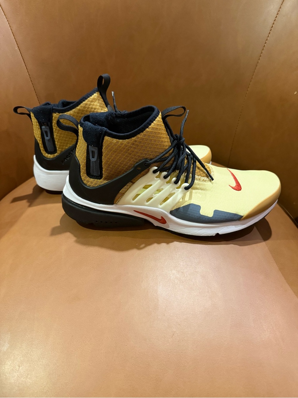 Nike Air Presto Mid Utility "Bossk,"